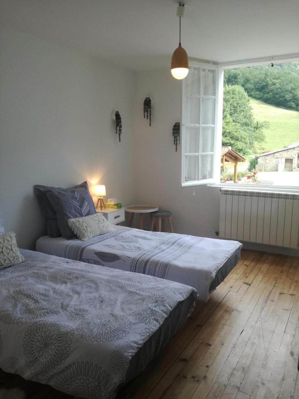 Ferienwohnung Briseteia Saint-Just-Ibarre Exterior foto